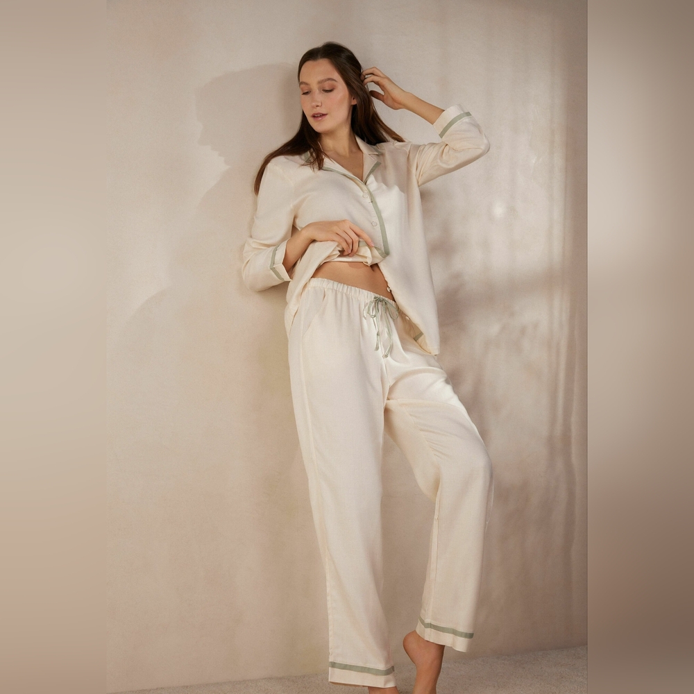 Intimissimi Lost in Fields Pajama Set Sz Small ivory and sage green